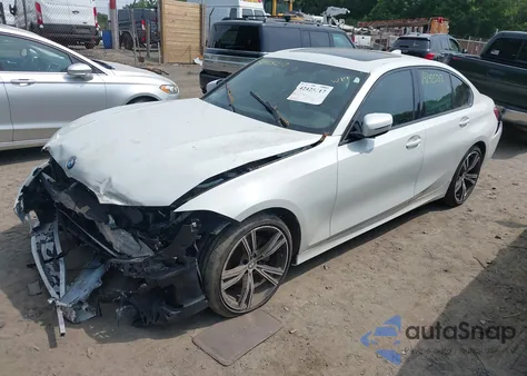 2020 BMW 330I xDrive z USA, uszkodzony, nr VIN 3MW5R7J09L8B16100